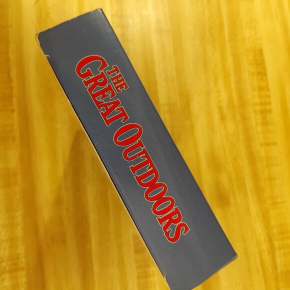 The Great Outdoors VHS 1988 Dan Aykroyd  John Candy Wisconsin 80s Cult Classic - Picture 6 of 8